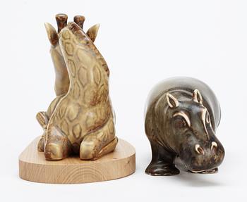 Two Gunnar Nylund stoneware figures of a hippo and a giraffe, Rörstrand.