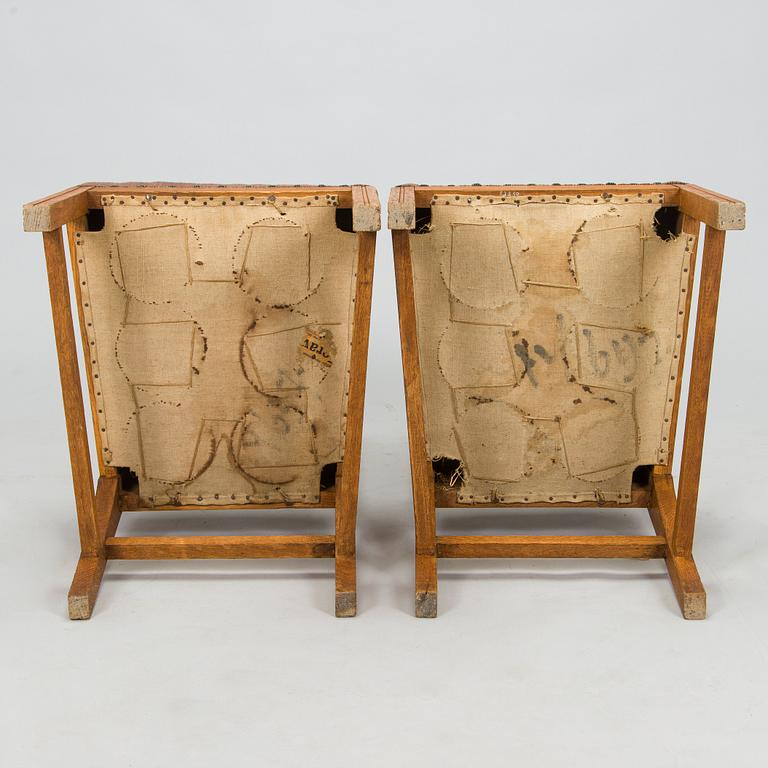 Louis Sparre, A table and two chairs for Aktiebolaget Iris, Borgå around 1900.