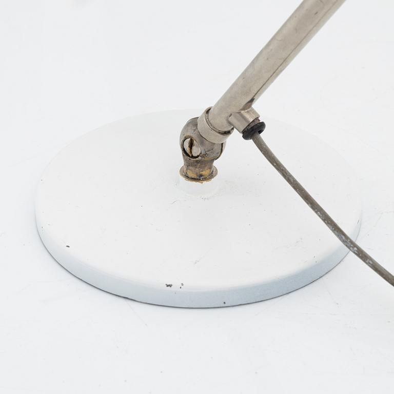 Bordslampa, funkis, modell 15102, Böhlmarks, 1930-tal.