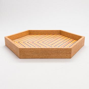 ALEKSI PUUSTINEN, BRICKA, "Hexagon Tray", signerad.