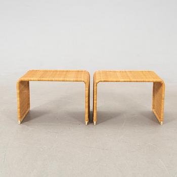 Bedside tables/Side tables, a pair, late 20th century.