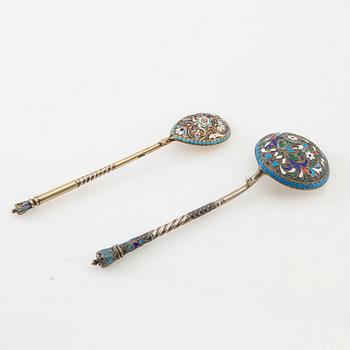 Spoons 2 pcs Russia silver and enamel 1908-26.