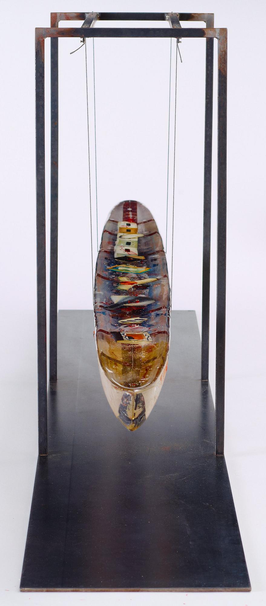 BERTIL VALLIEN, skulptur, båt, "Funnel", Kosta Boda 2004.