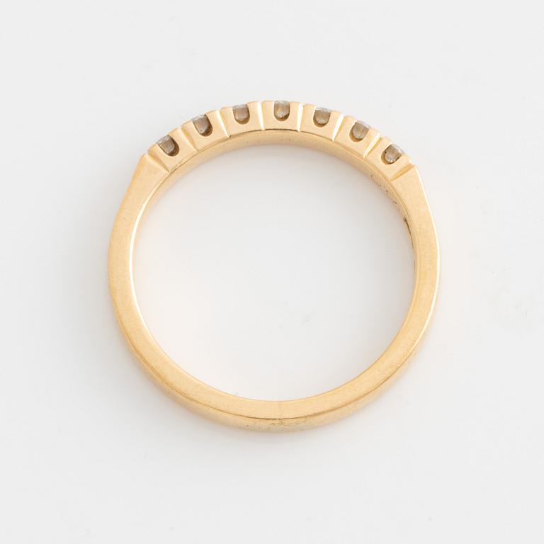 Ring, Jarl Sandin, alliance, 18K gold with brilliant-cut diamonds.