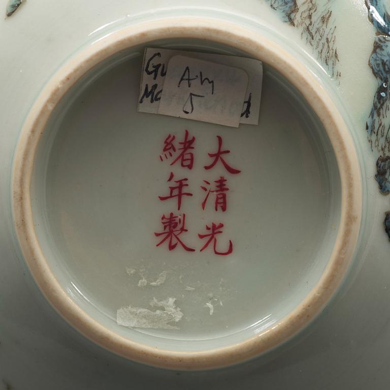 A set of two famille rose bowls. Republic, early 20th century, with Guangxus six character mark.