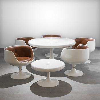 EERO AARNIO, TWO CHANTERELLE TABLES AND FIVE COGNAC CHAIRS. Designed in 1966. Manufactured by Artekno for Asko Oy.