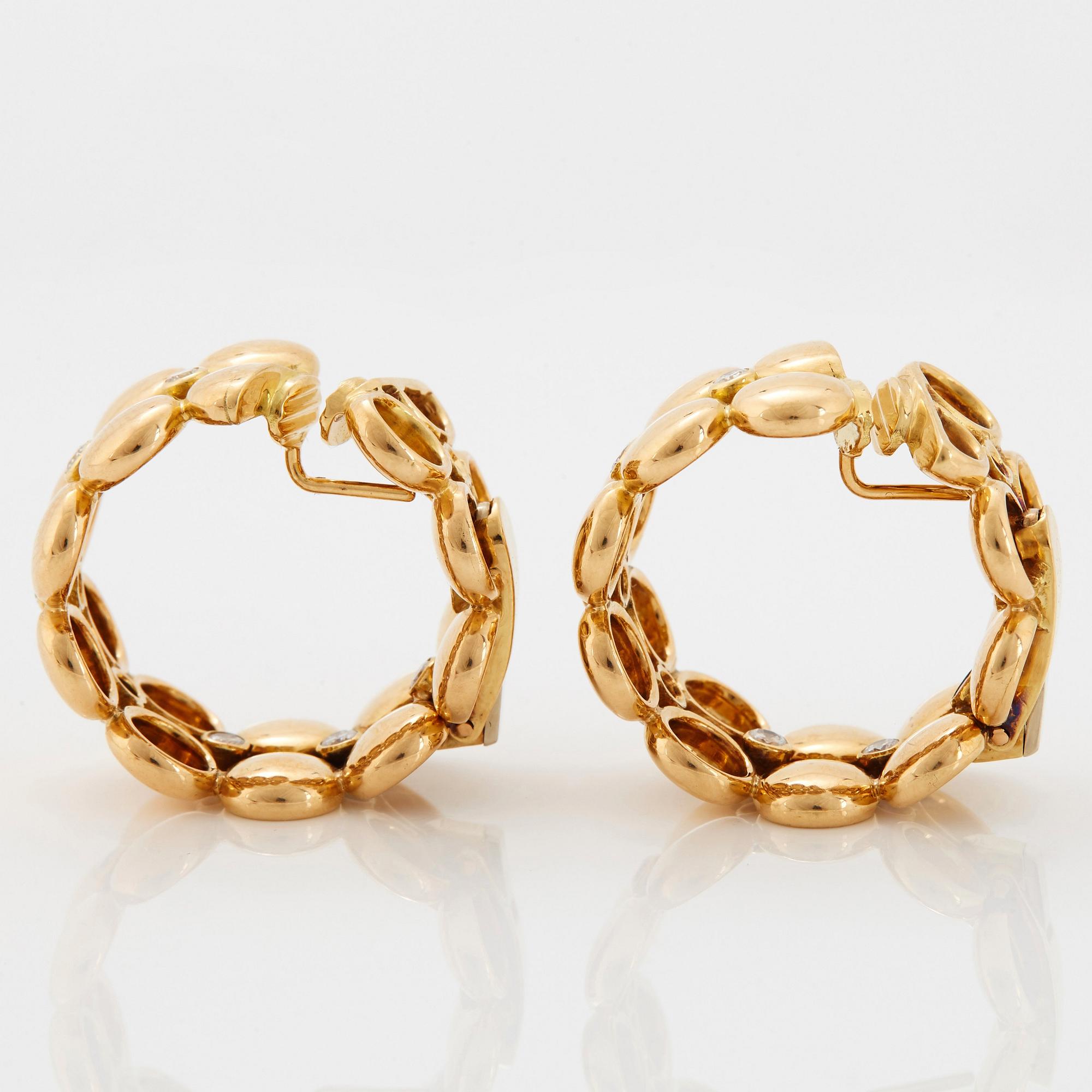 Cartier "Honeymoon" örhängen.
