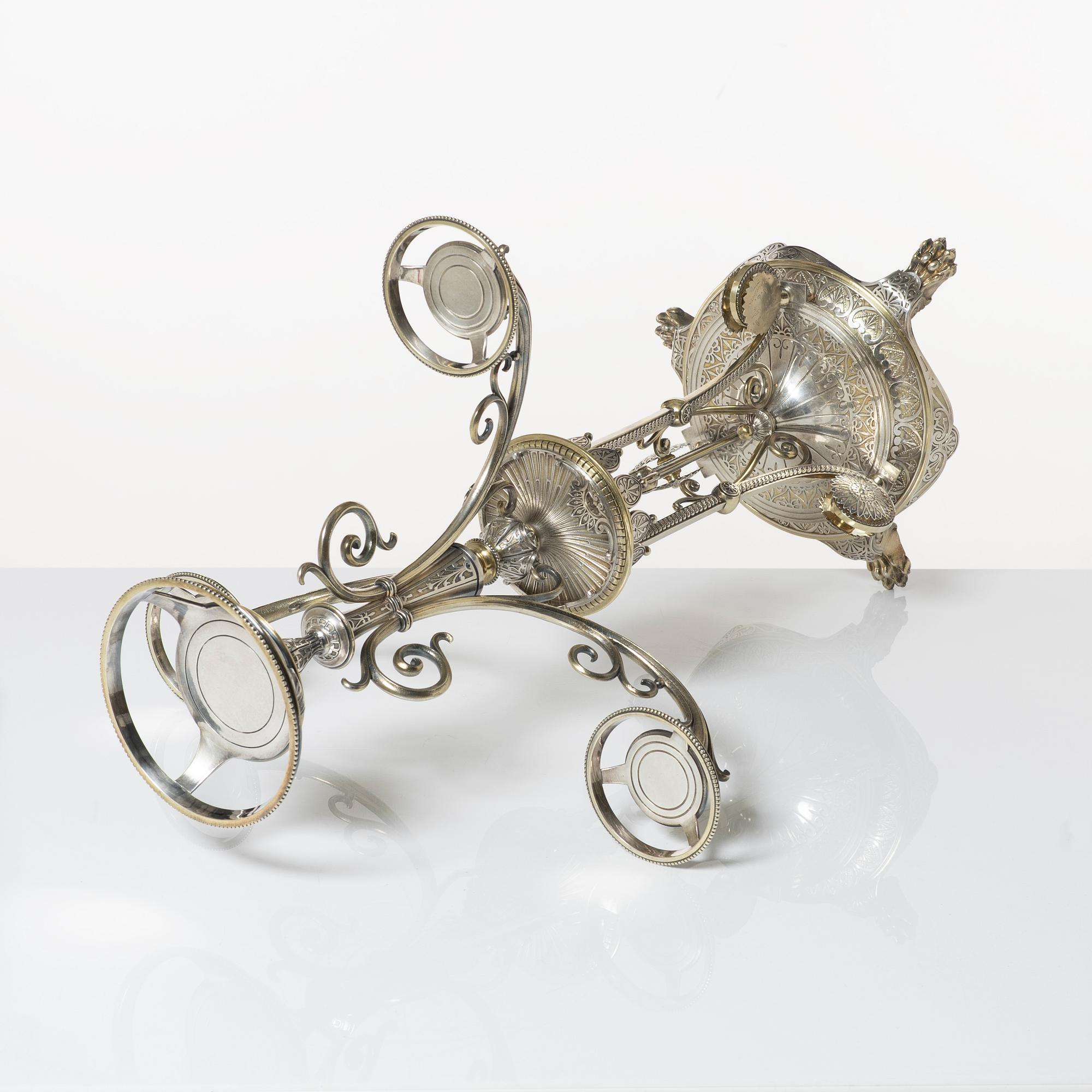 Bordsuppsats, nysilver, Elkington & Co, England, 1862.