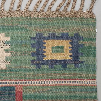 CARPET. "Grön äng". Flat weave. 248 x 208 cm. Signed MMF.