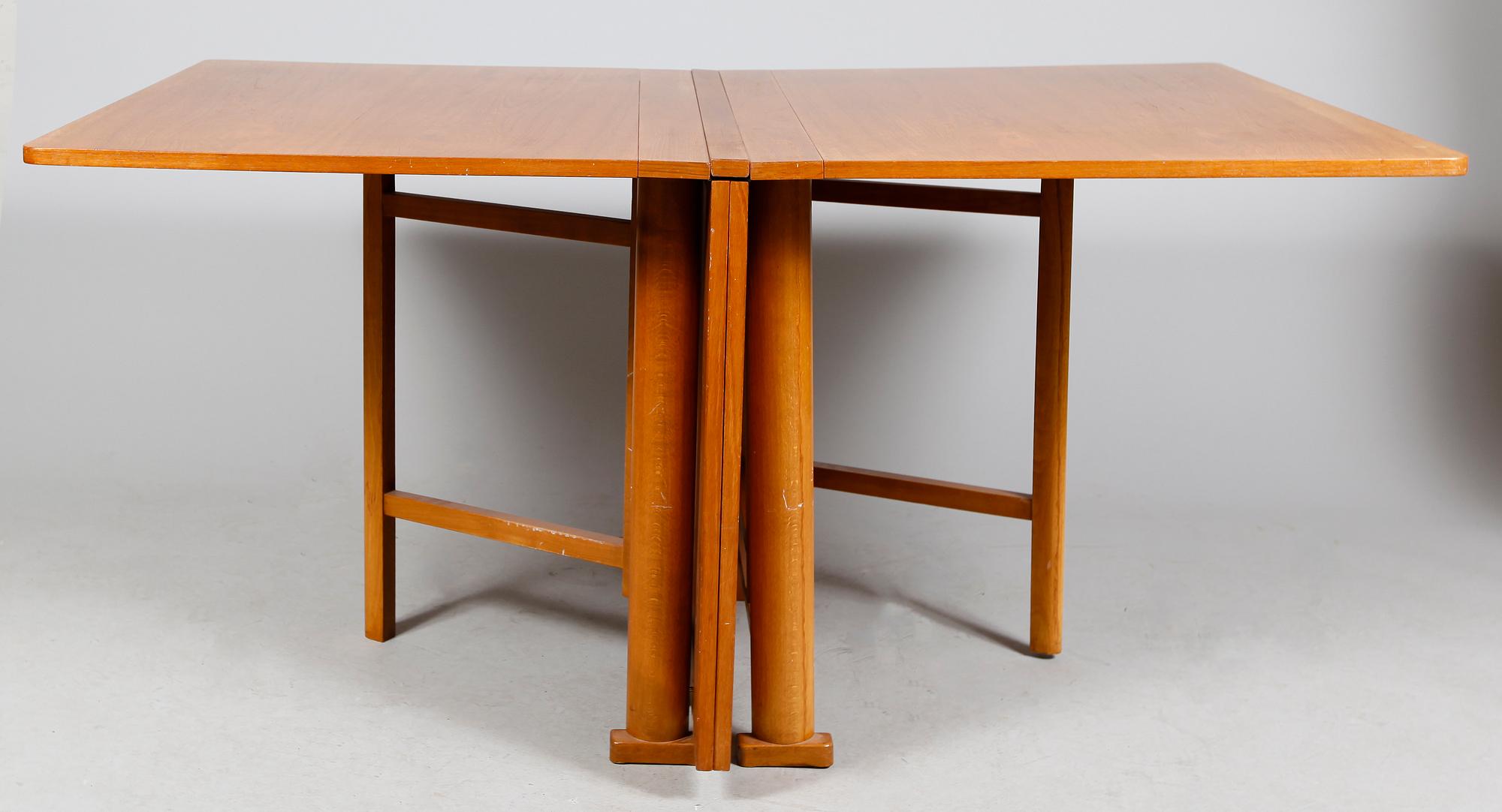 SLAGBORD. Inköpt 1957.