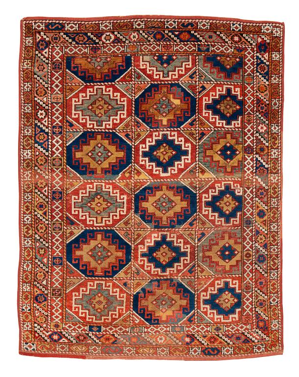 Matta, antik Bergama, ca 199-202 x 154-158 cm ( samt kortsidorna 2,5-3 cm "slätväv" på vardera sida).