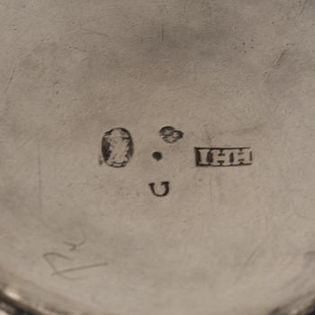BÄGARE, silver, Johan H. Halek, Halmstad. 1700-tal. Vikt ca 92 gram.