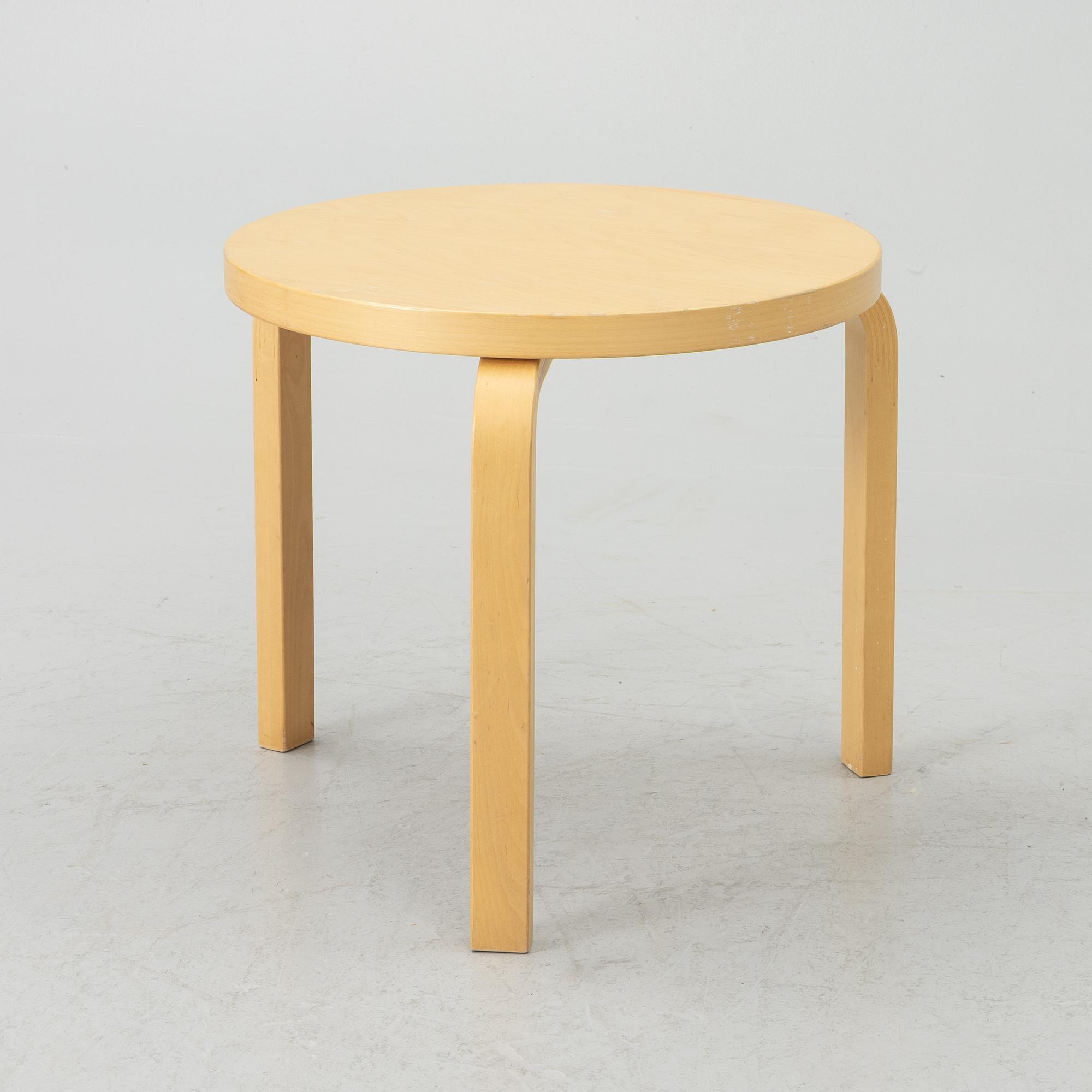 Alvar Aalto, Sidobord, Artek.