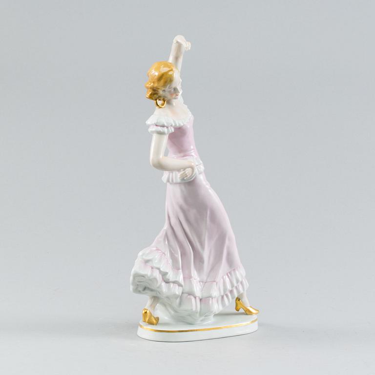 A Sitzendorf figurine, first half of 20th century.
