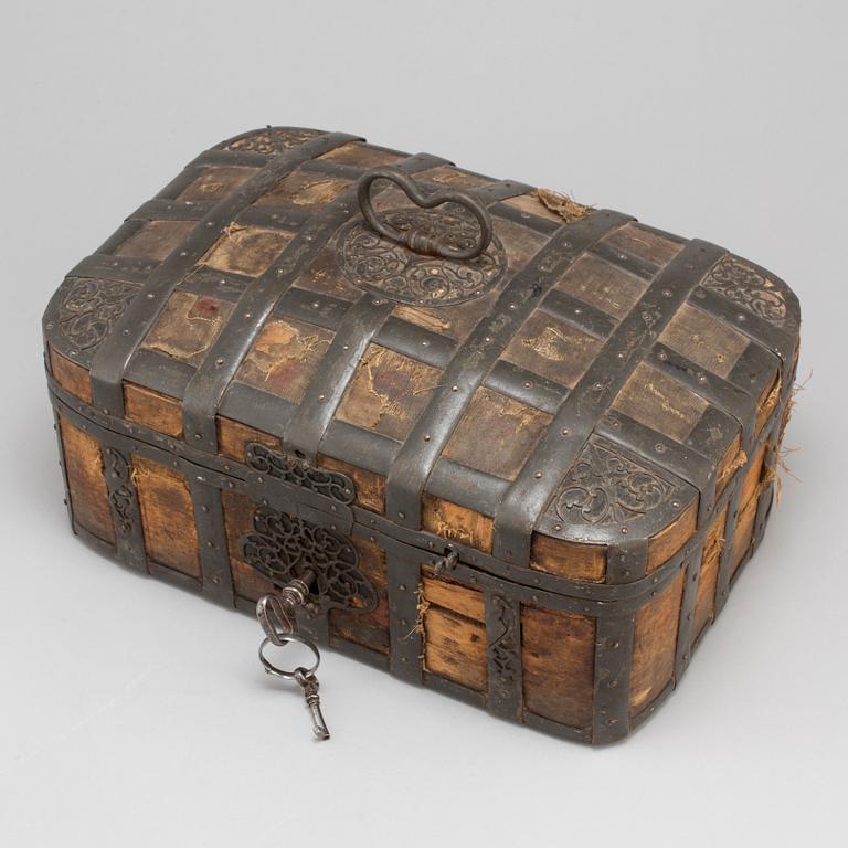COFFER, 17th Century.