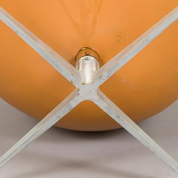 Arne Jacobsen, nojatuoli, "Egg", Fritz Hansen, Tanska, 1960/70-luku.