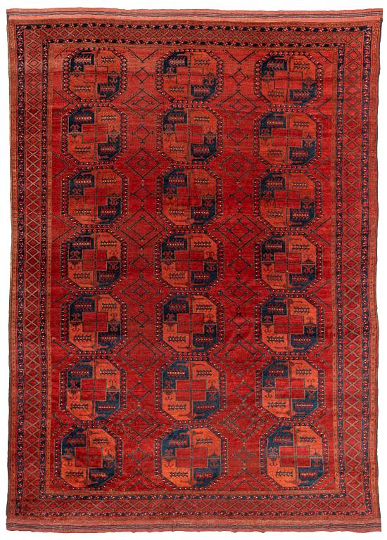 An antique Ersari carpet, northern Afghanistan, ca 479 x 342 cm.