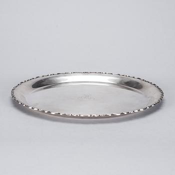 BRICKA, silver, Tavastehus 1953. Vikt 824,3 g.