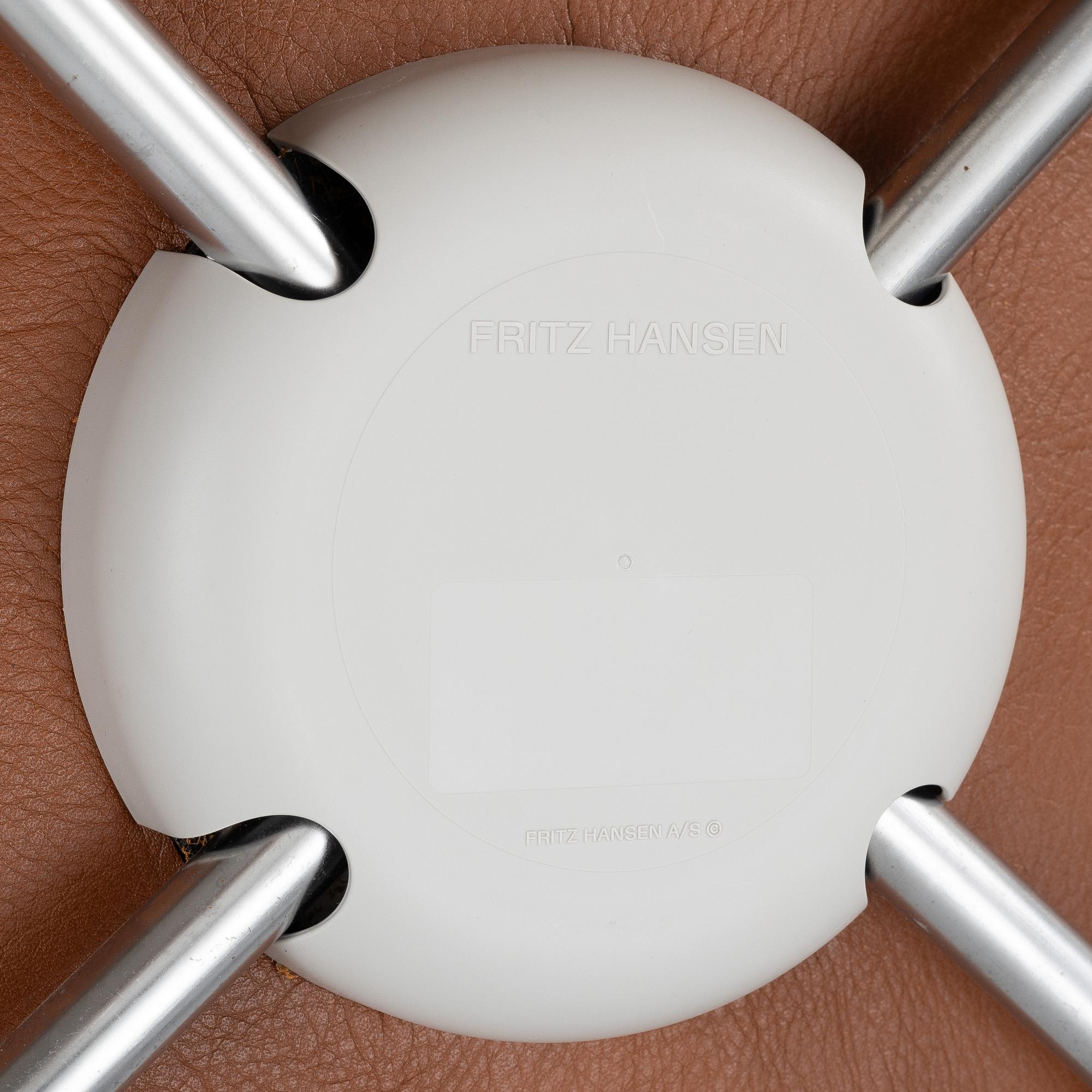 Arne Jacobsen, stolar, 6 st, "Sjuan", Fritz Hansen, Danmark.