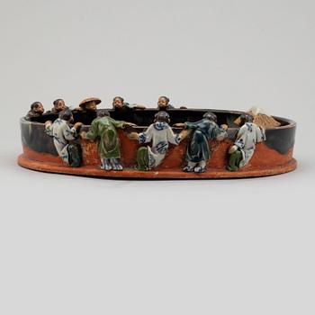 A Japanese pottery bowl, Sumida ware, meiji (1868-1912).