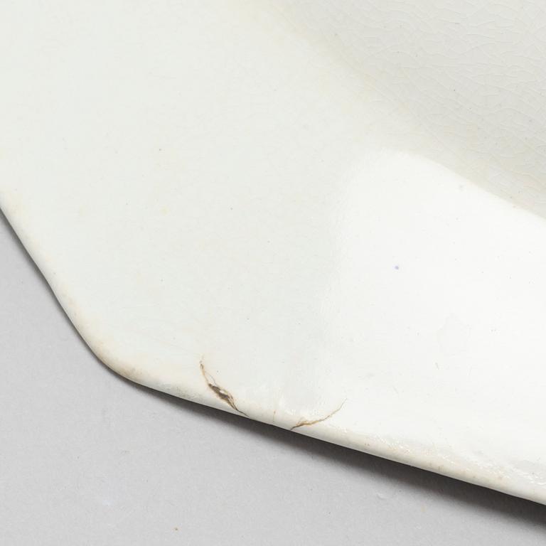 An earthenware tableware set of 78 pcs, "Arona" by Rörstrand, in production 1902-1910.
