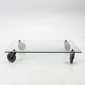 Gae Aulenti, soffbord, "Tavolo con Ruote", Fontana Arte, Italien.