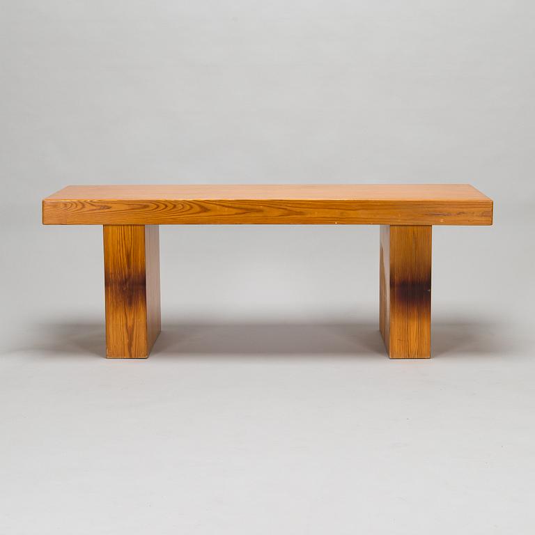 A 1960s table.