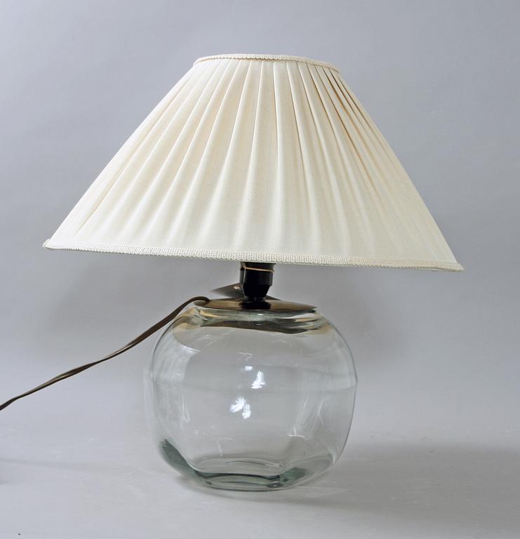 BORDSLAMPA, glas, 1900-talets första hälft.