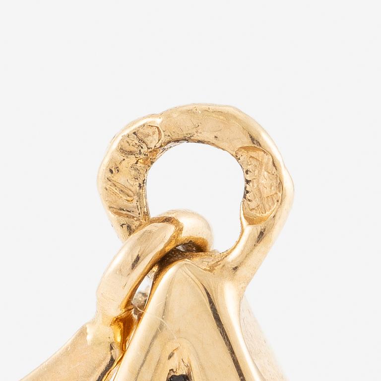 Örhängen, ett par, 18K guld.