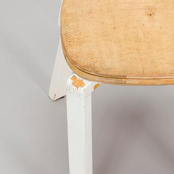 Alvar Aalto, stolar, 2st, "69" för O.Y. Huonekalu- ja Rakennustyötehdas A.B. 1940-tal.