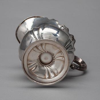 GRÄDDSNÄCKA, silver, Auran Kultaseppä, Åbo 1950. Vikt 159 g.