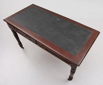 SKRIVBORD, England, omkring år 1900.