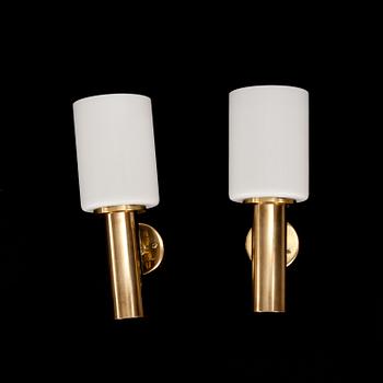 VÄGGLAMPOR, ett par, 1900-talets slut.