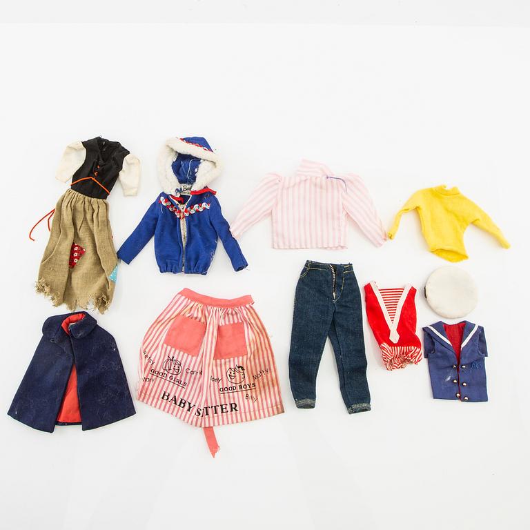 Barbie dolls, 2 pcs, vintage, "Bubble cut", clothes, accessories, and Barbie wardrobe.