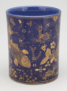 PENSELVAS, porslin, Kina 1800/1900-tal.