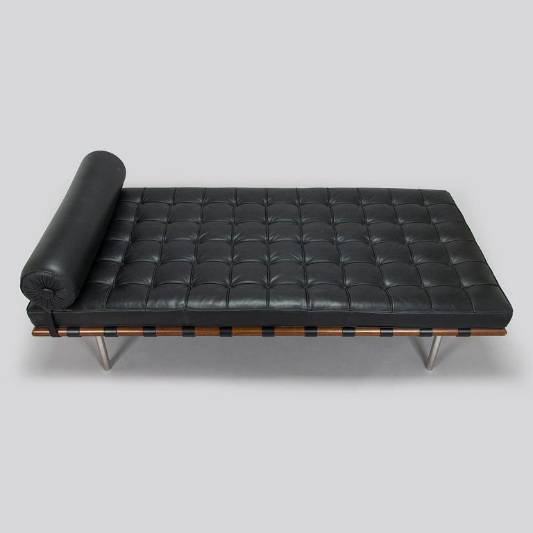 Ludwig Mies van der Rohe, Daybed, "Barcelona" Knoll Studio 2007.