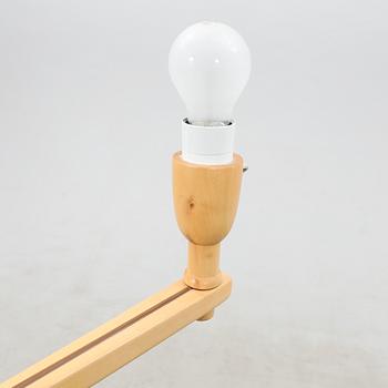 Carl Malmsten, golvlampa "Staken".