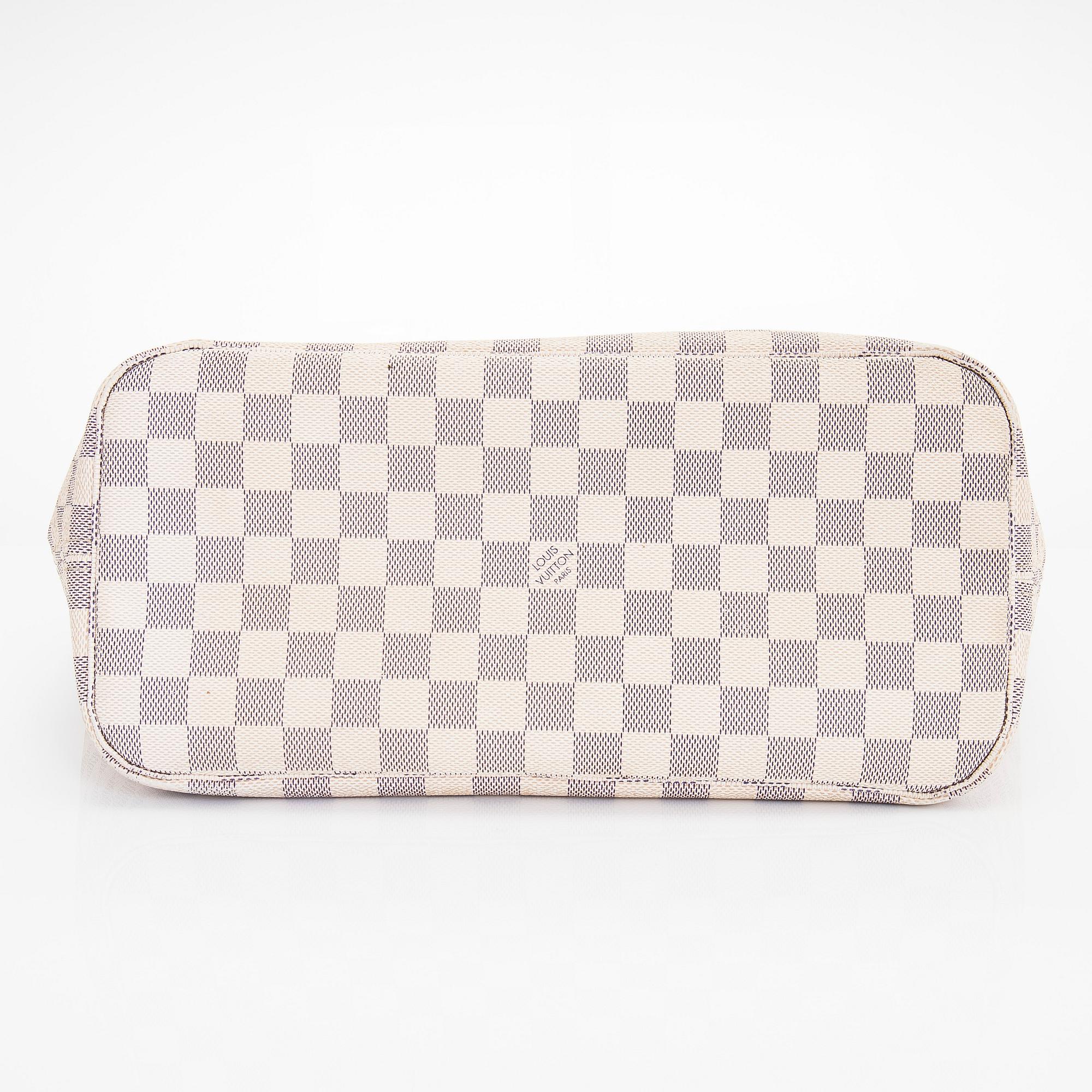 Louis Vuitton, A Damier azur "Neverfull MM" bag, 2012.