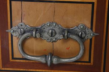 RESESKRIN, barockstil.