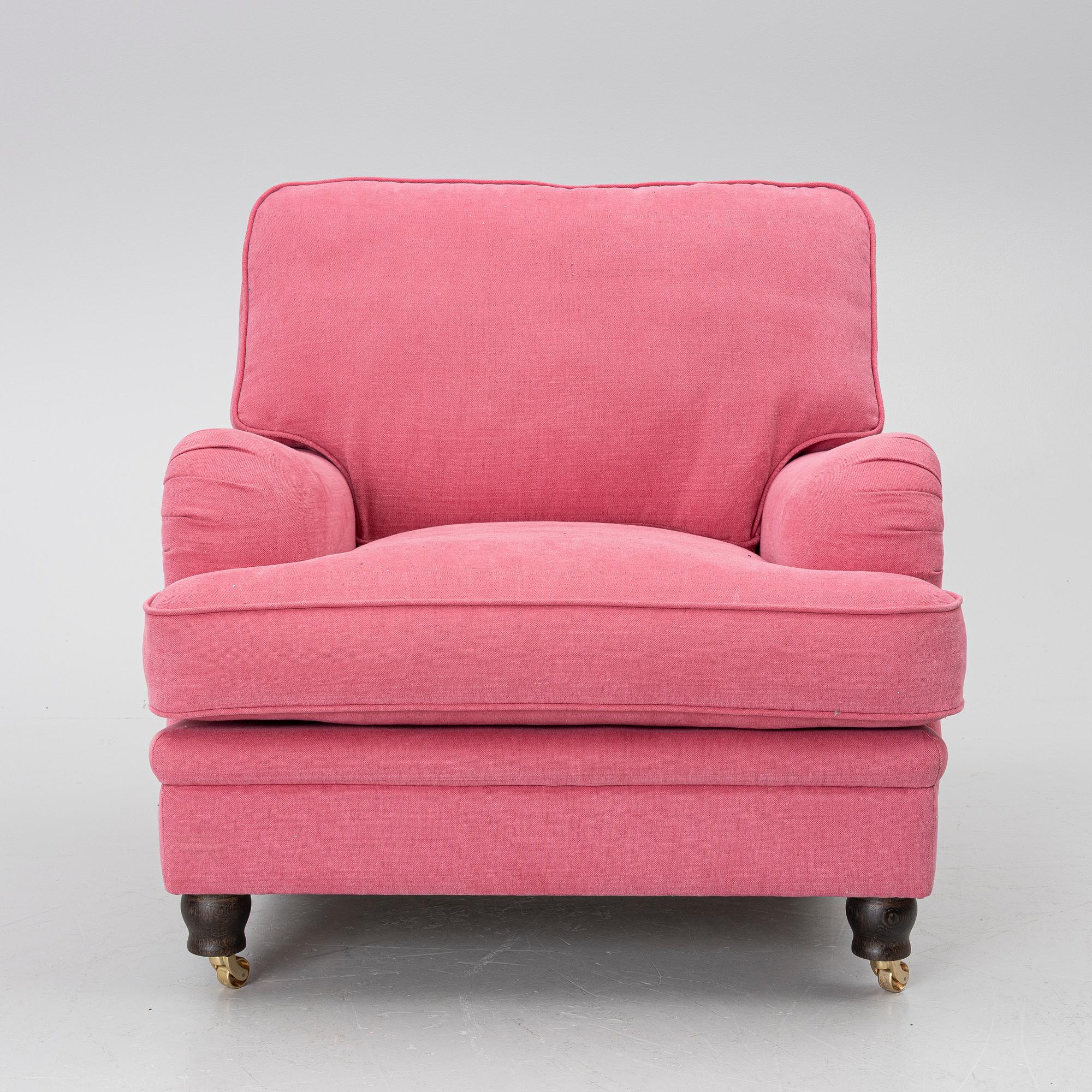 A 'Howard Lux/Avon' armchair, Burhéns, 2025.