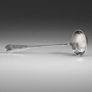 1053. A Swedish 18th century silver soup-ladle, mark of Pehr Zethelius, Stockholm 1781.