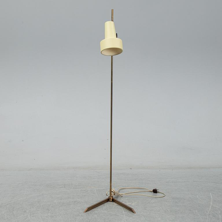 GOLVLAMPA, 1900-talets andra hälft.