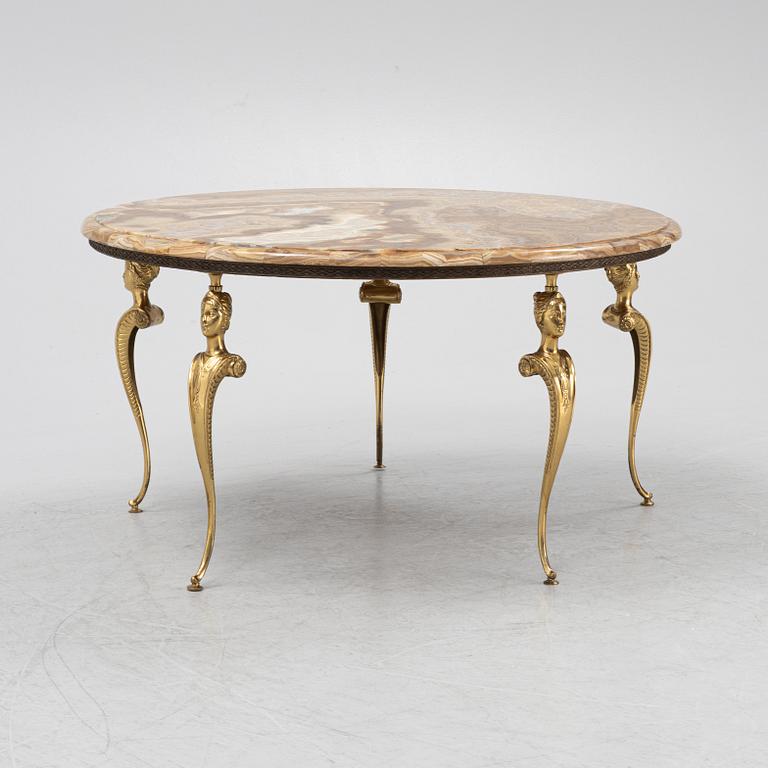 A late 20th century coffee table.
