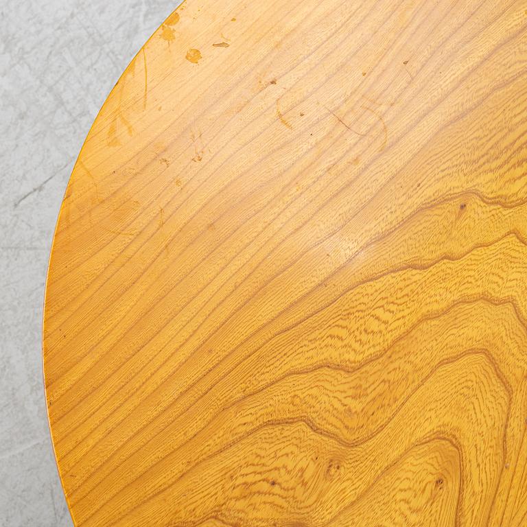 Bruno Mathsson, an 'Annika' coffee table, Karl Mathsson, Värnamo, 1939.