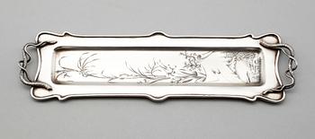 VODKASERVIS, 7 delar, silver, Ryssland, 1900-talets första hälft. Vikt ca 259 gram.