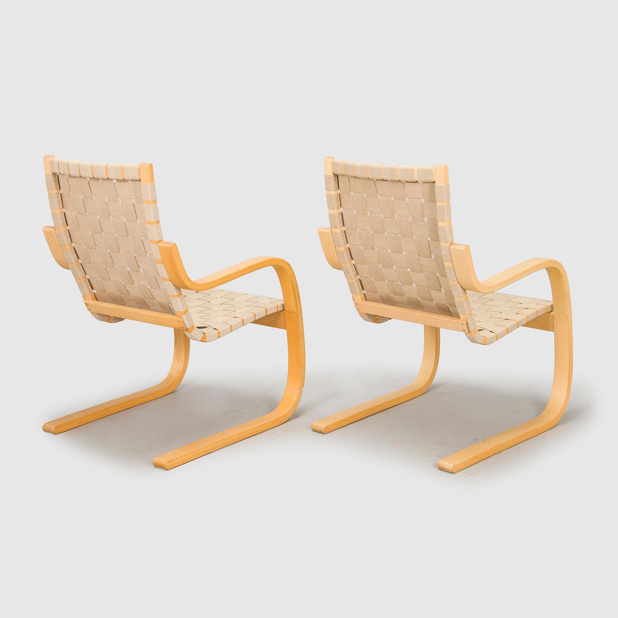 Alvar Aalto, nojatuolipari malli 406 Artek 1900-luvun loppu.