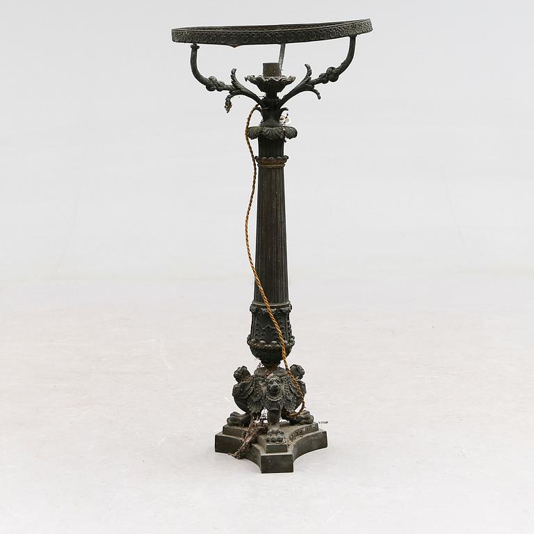BORDSLAMPA, brons, empire, 1800-tal.
