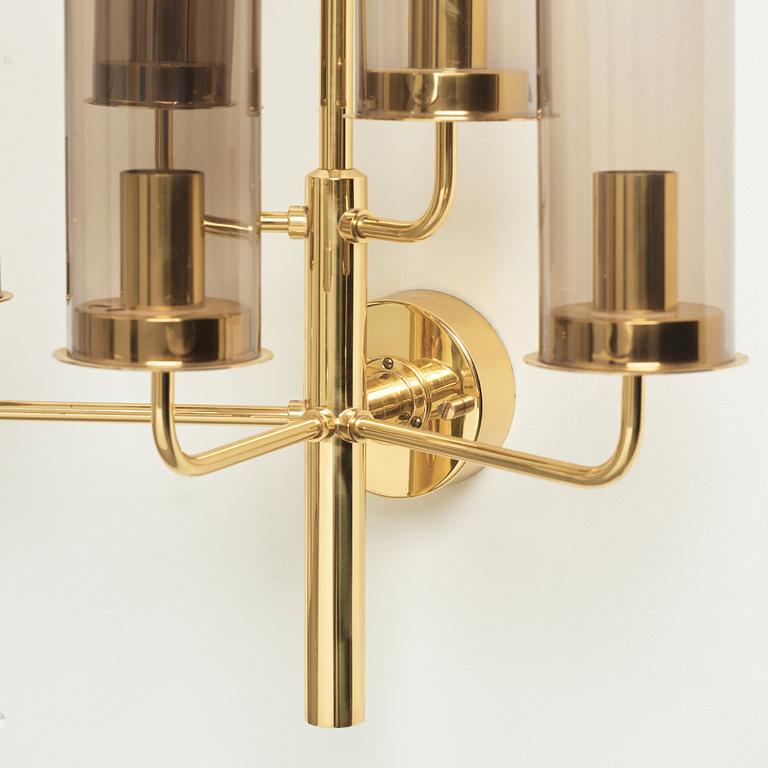 Hans-Agne Jakobsson, vägglampetter, ett par, "Sonata", modell "V169-5", Hans-Agne Jakobsson AB, Markaryd, 1960-70-tal.