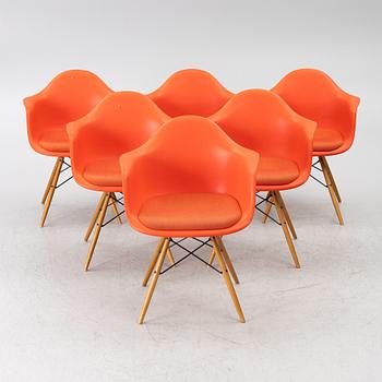 Charles & Ray Eames, karmstolar, 6 st, "Plastic armchair DAW", Vitra.