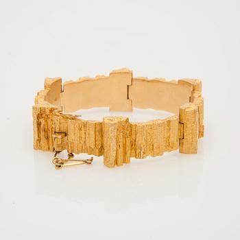 ARMBAND, "Mystica" Björn Weckström Lapponia, 18K guld. Vikt 62 g.